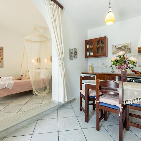 Sunrock Suites Στελίδα Εξωτερικό φωτογραφία